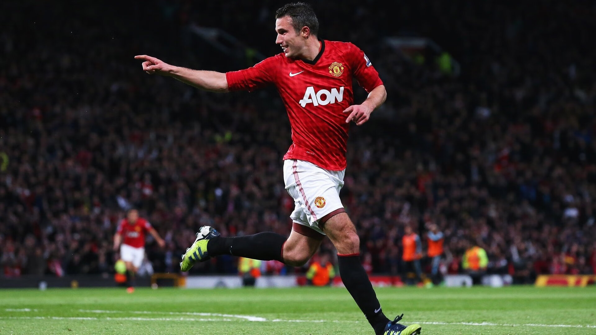 开云官网-东亚杯中国足球逆袭 球员配合有明显提升，东亚杯国足成绩